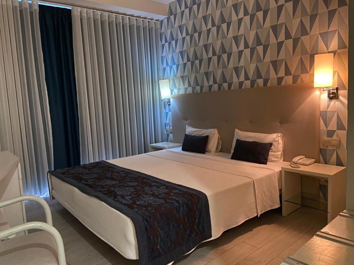 Ouril Hotel Julia Санта Мария Екстериор снимка