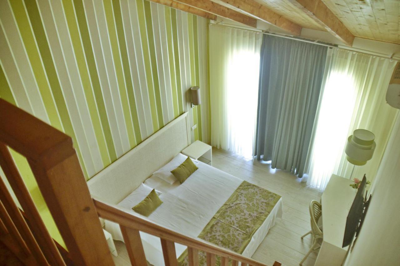 Ouril Hotel Julia Санта Мария Екстериор снимка