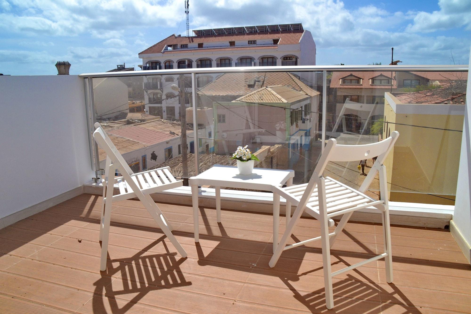 Ouril Hotel Julia Санта Мария Екстериор снимка