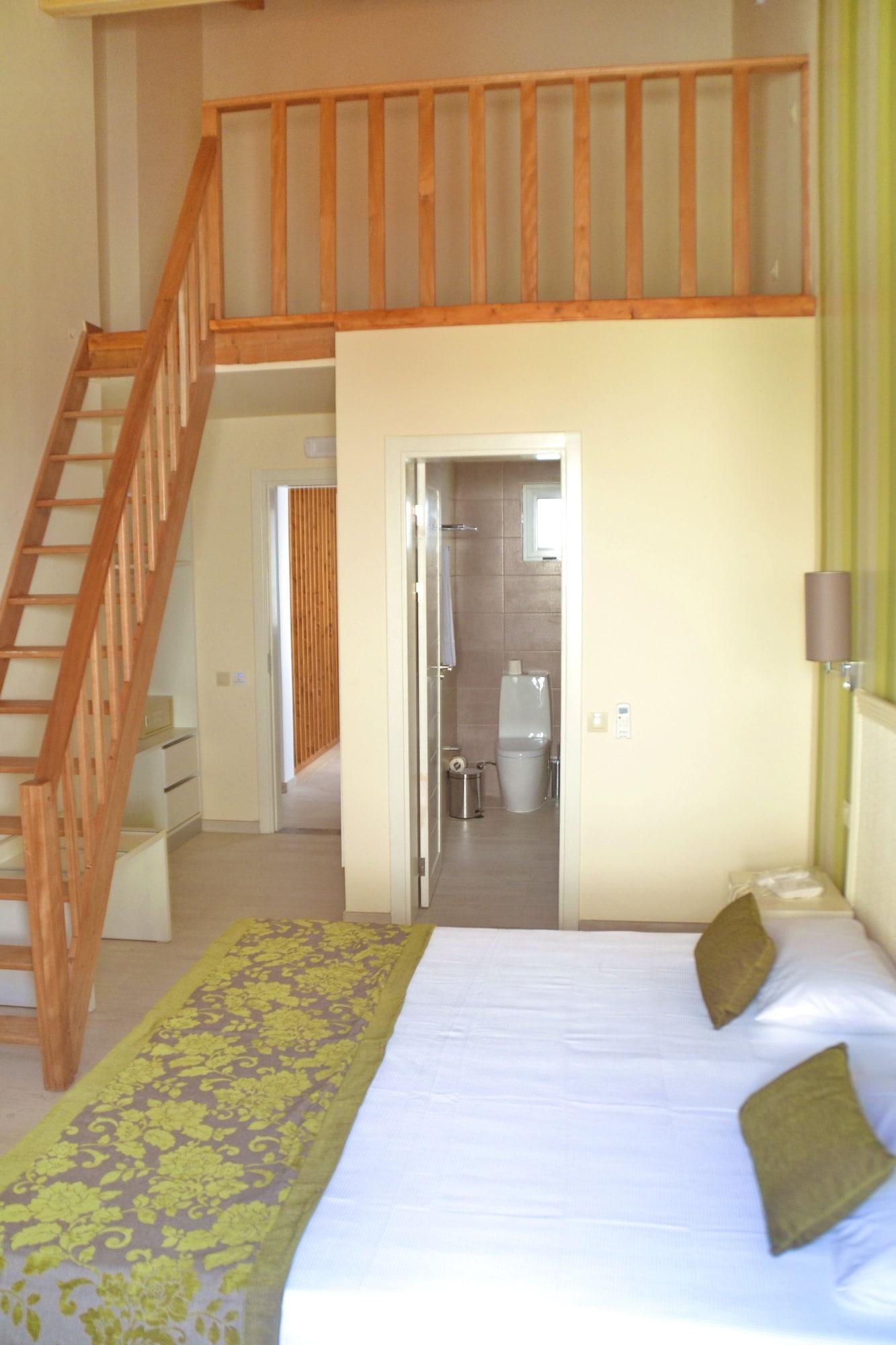 Ouril Hotel Julia Санта Мария Екстериор снимка