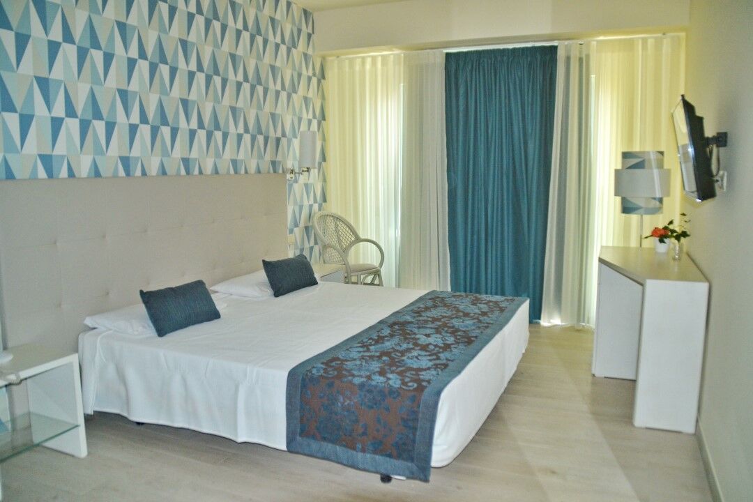 Ouril Hotel Julia Санта Мария Екстериор снимка